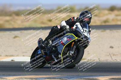 media/Apr-16-2022-CVMA (Sat) [[090b37c3ce]]/Race 13 Supersport Open/